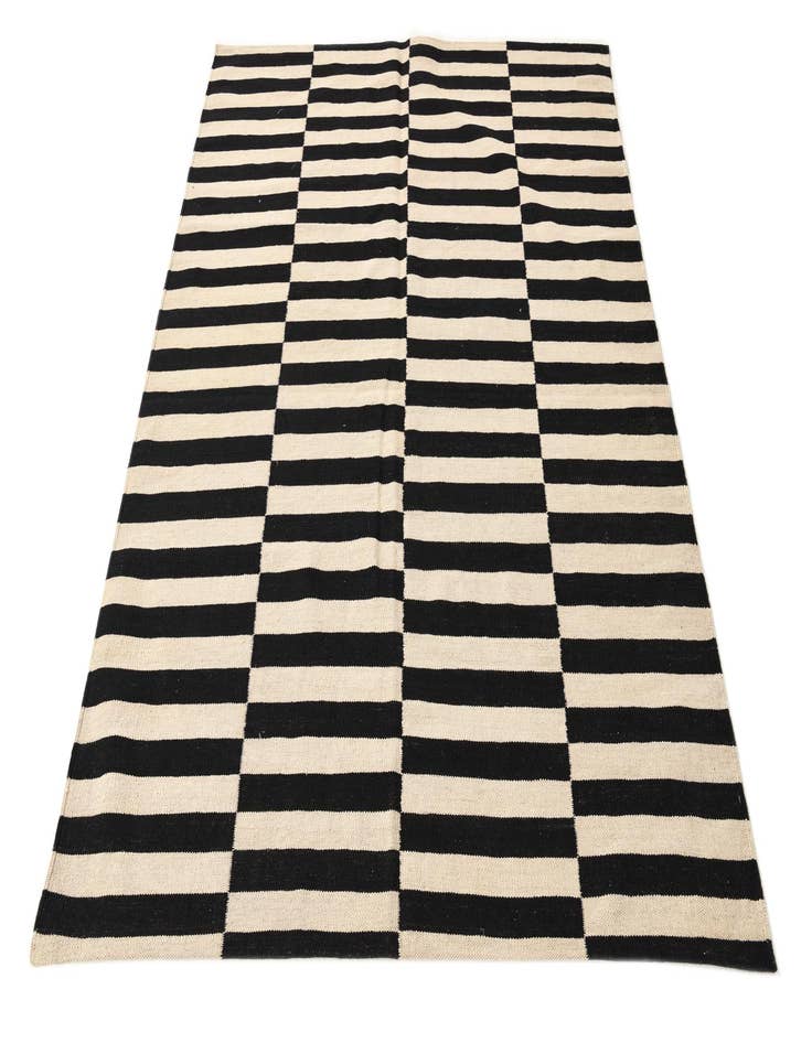 Detail image of 5' 1 x 6' 5  Hand Woven Kilim Modern Wool Rug