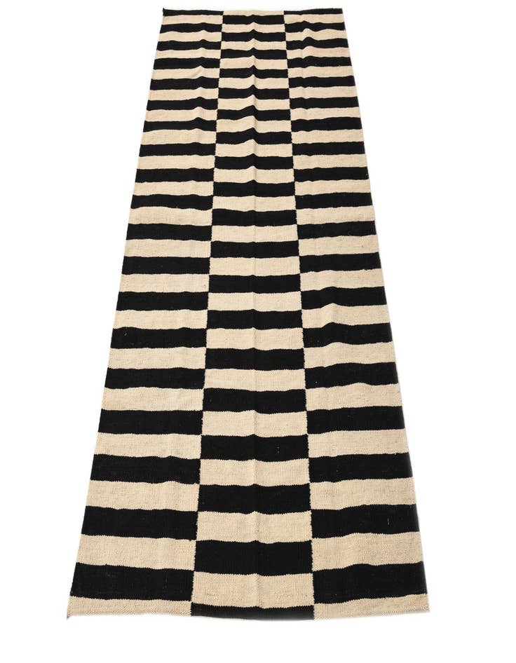 Detail image of 3' 5 x 6' 3  Hand Woven Kilim Modern Wool Rug