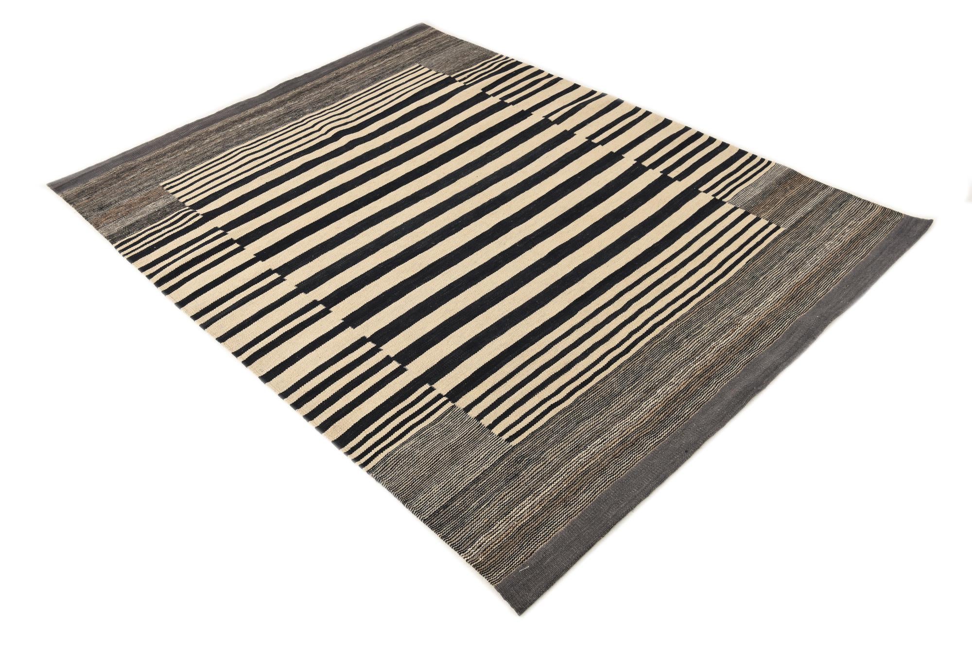 4' 9 x 6' 5 Hand Woven Kilim Modern Wool Rug