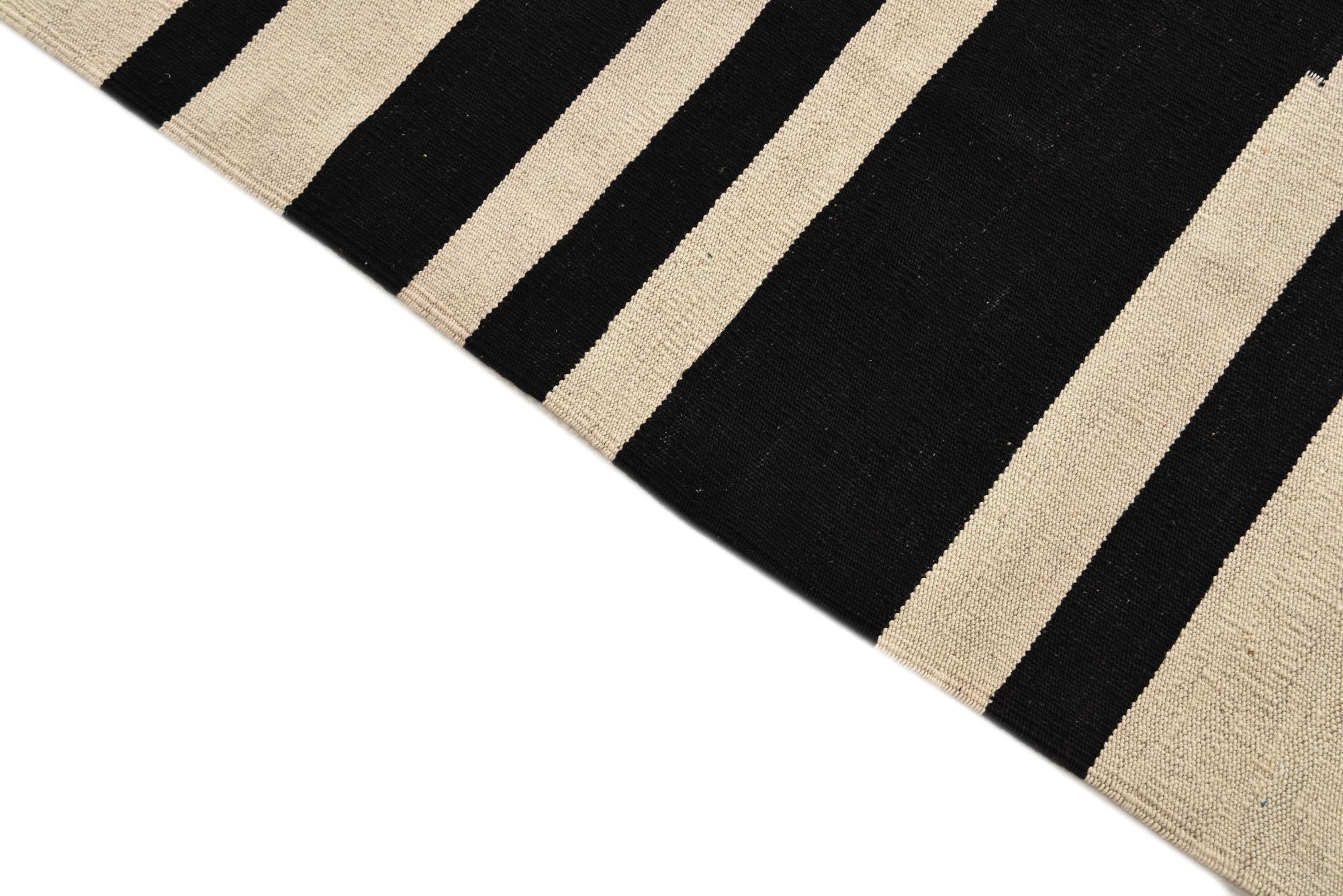 4' 8 x 6' 8 Hand Woven Kilim Modern Wool Rug
