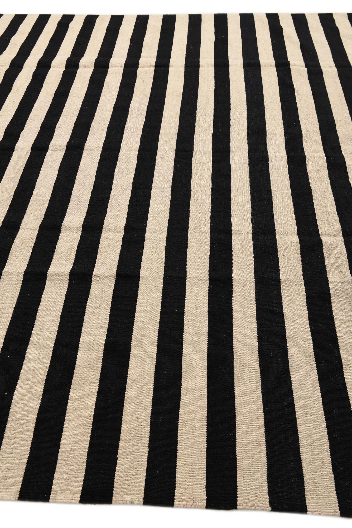 8' 6 x 11' 2 Hand Woven Kilim Modern Wool Rug