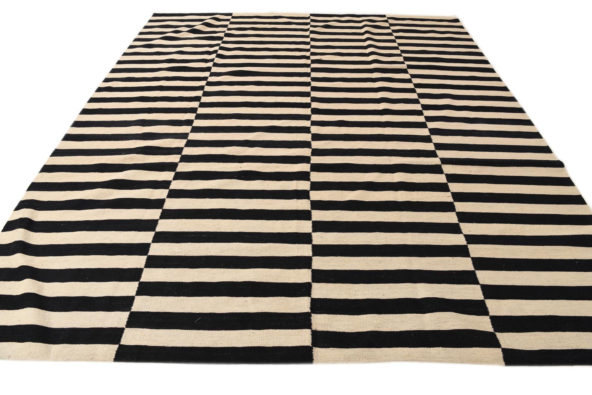 8' 7 x 9' 9 Hand Woven Kilim Modern Wool Rug