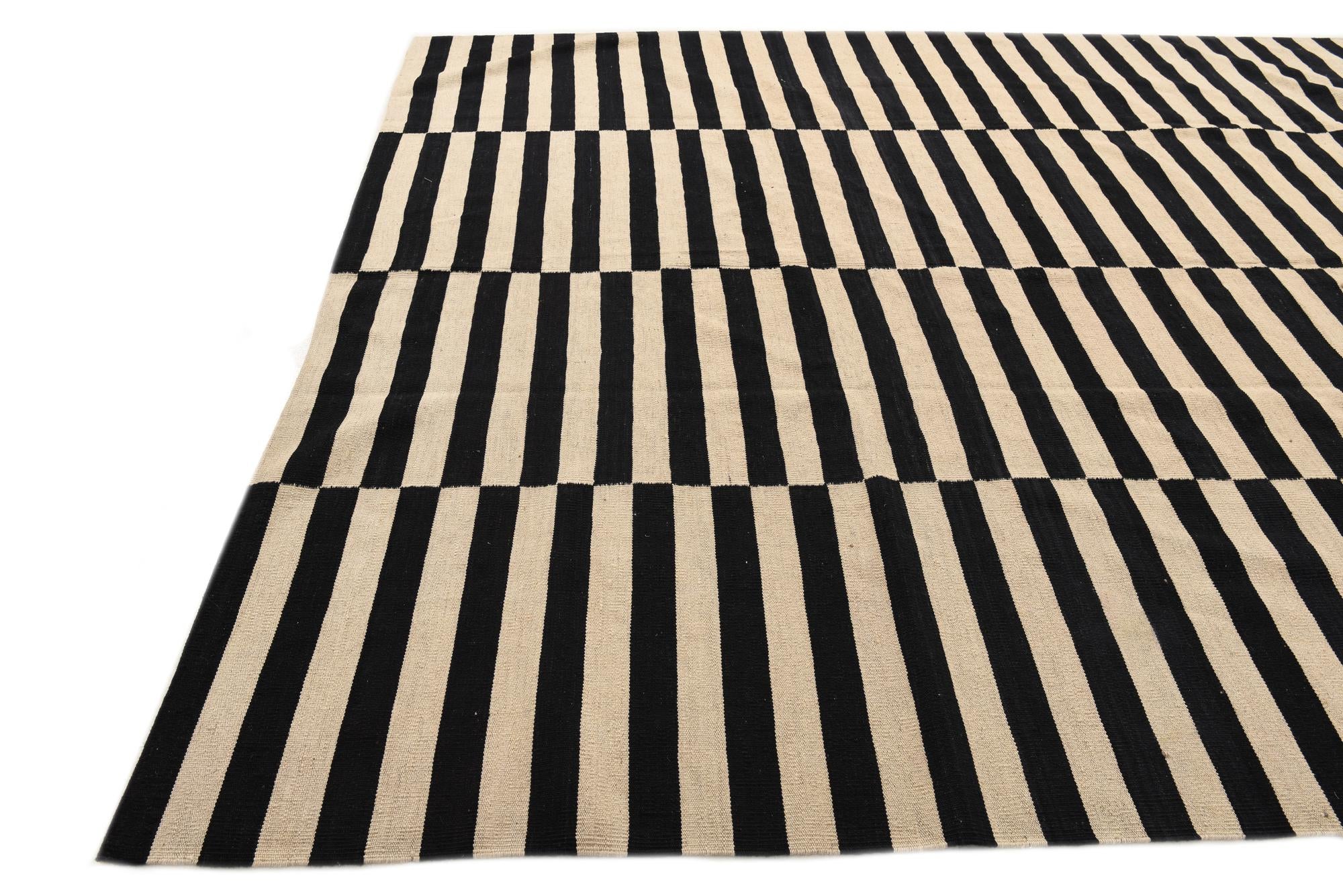 8' 7 x 9' 9 Hand Woven Kilim Modern Wool Rug