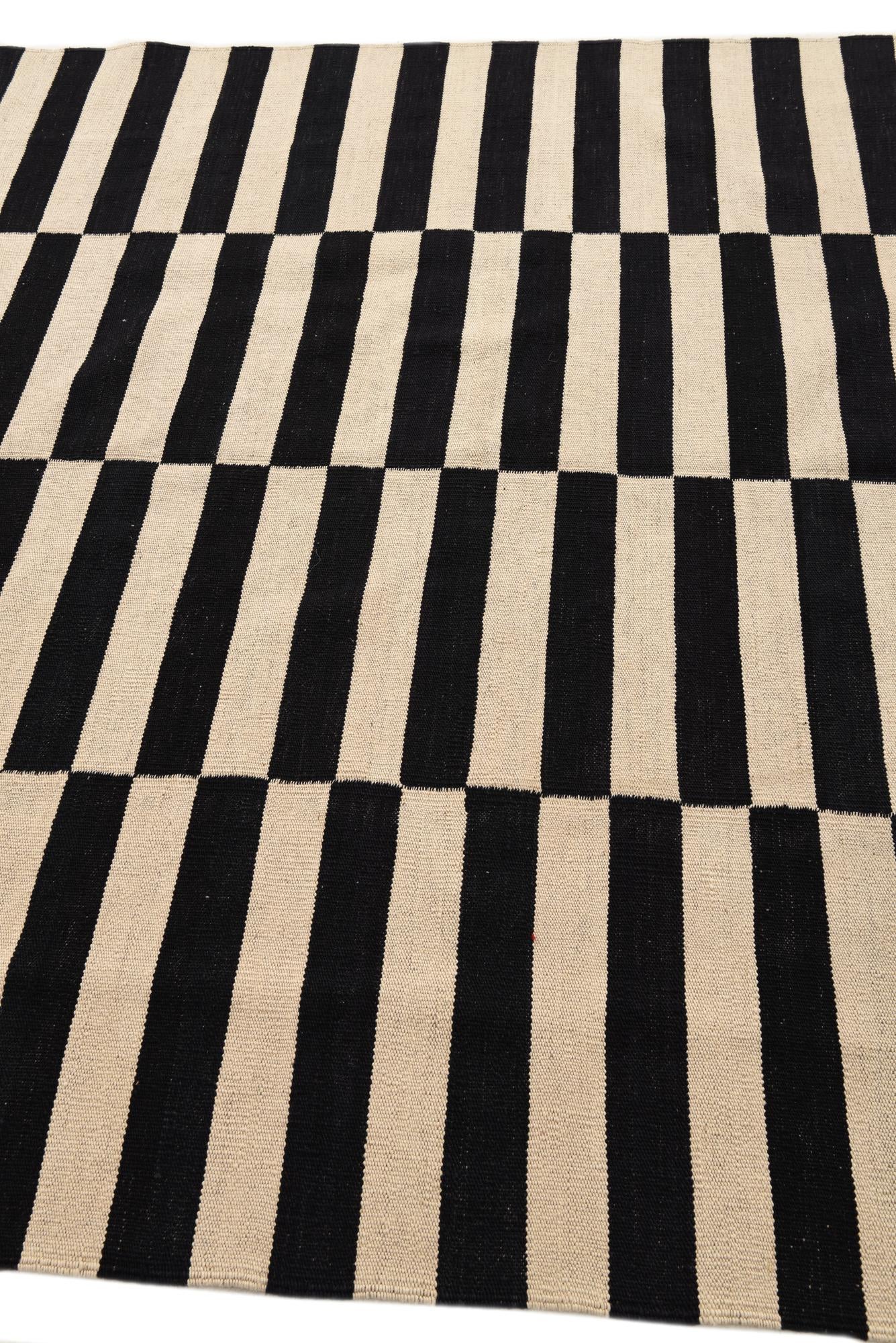 5' 8 x 7' 7 Hand Woven Kilim Modern Wool Rug