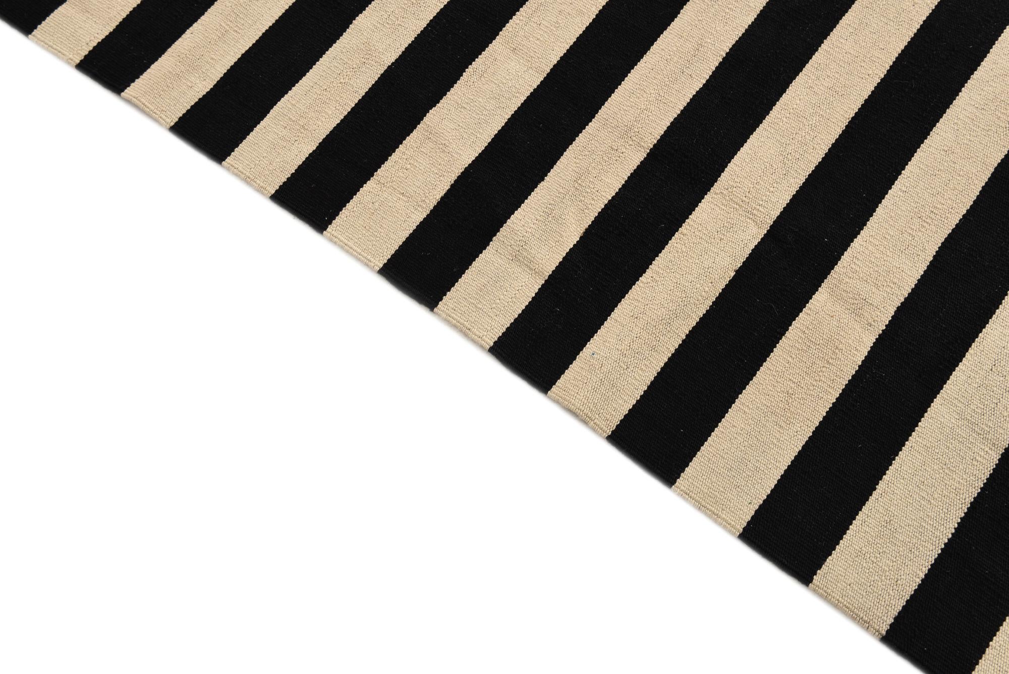 6' 7 x 9' 10 Hand Woven Kilim Modern Wool Rug