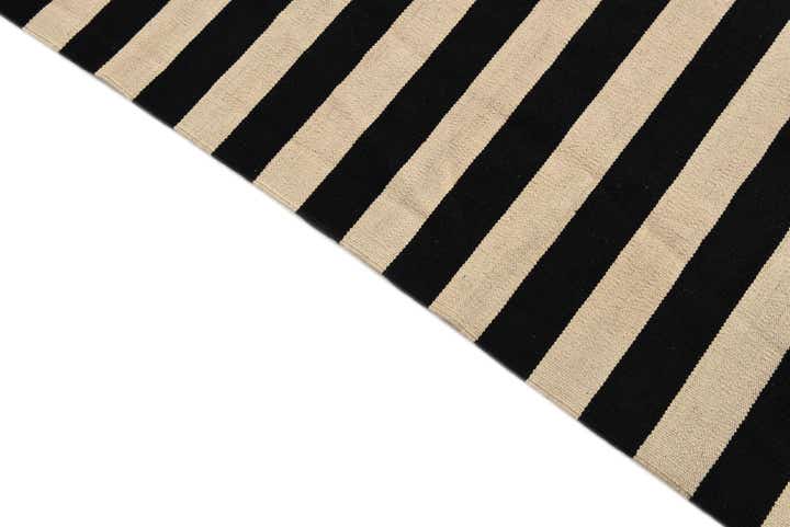 6' 7 x 9' 10 Hand Woven Kilim Modern Wool Rug