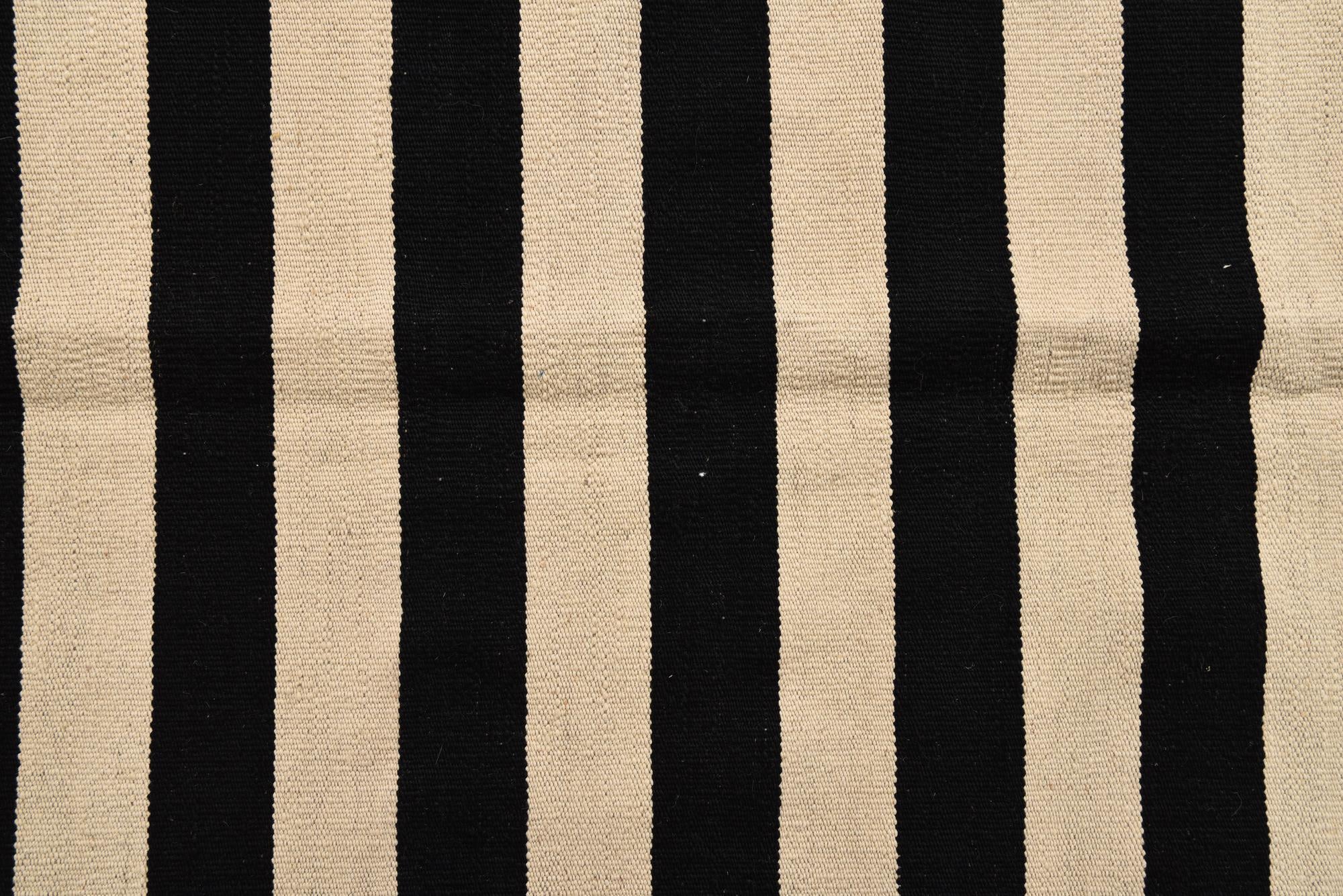 6' 7 x 9' 10 Hand Woven Kilim Modern Wool Rug