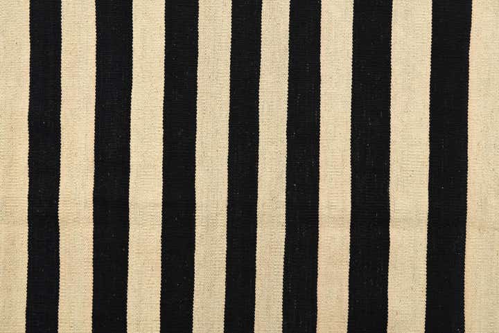 6' 11 x 9' 7 Hand Woven Kilim Modern Wool Rug