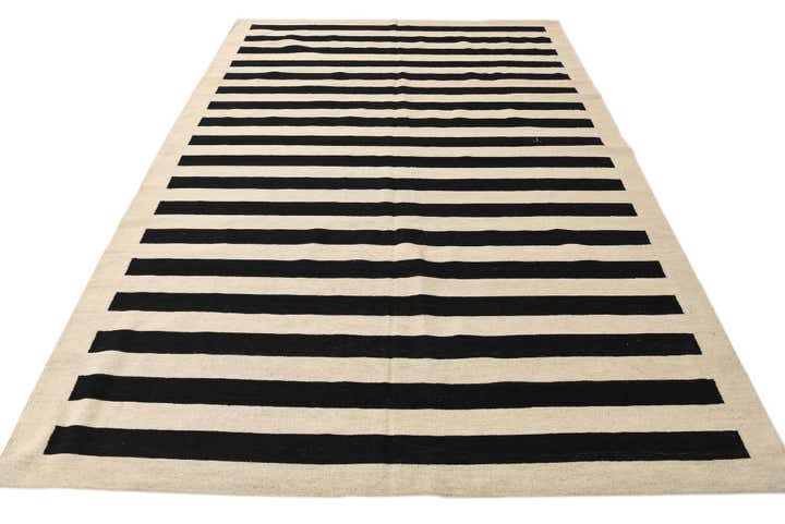 6' 10 x 9' 9 Hand Woven Kilim Modern Wool Rug