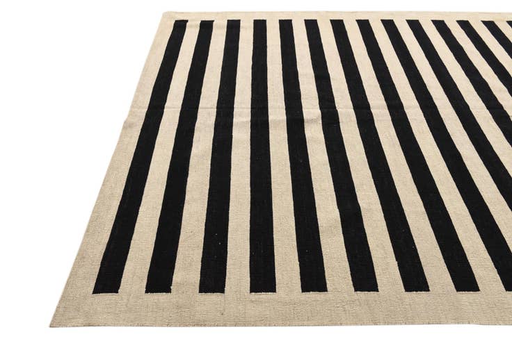Detail image of 6' 10 x 9' 9 Hand Woven Kilim Modern Wool Rug