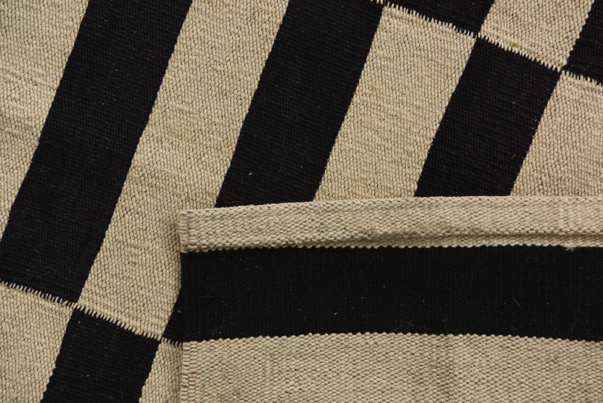 80cm x 115cm Hand Woven Kilim Modern Wool Rug