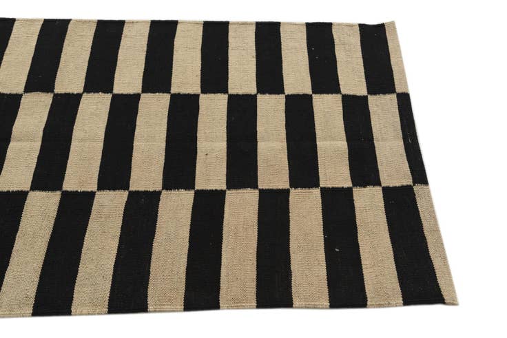 Detail image of 2' 8 x 3' 10 Hand Woven Kilim Modern Wool Rug
