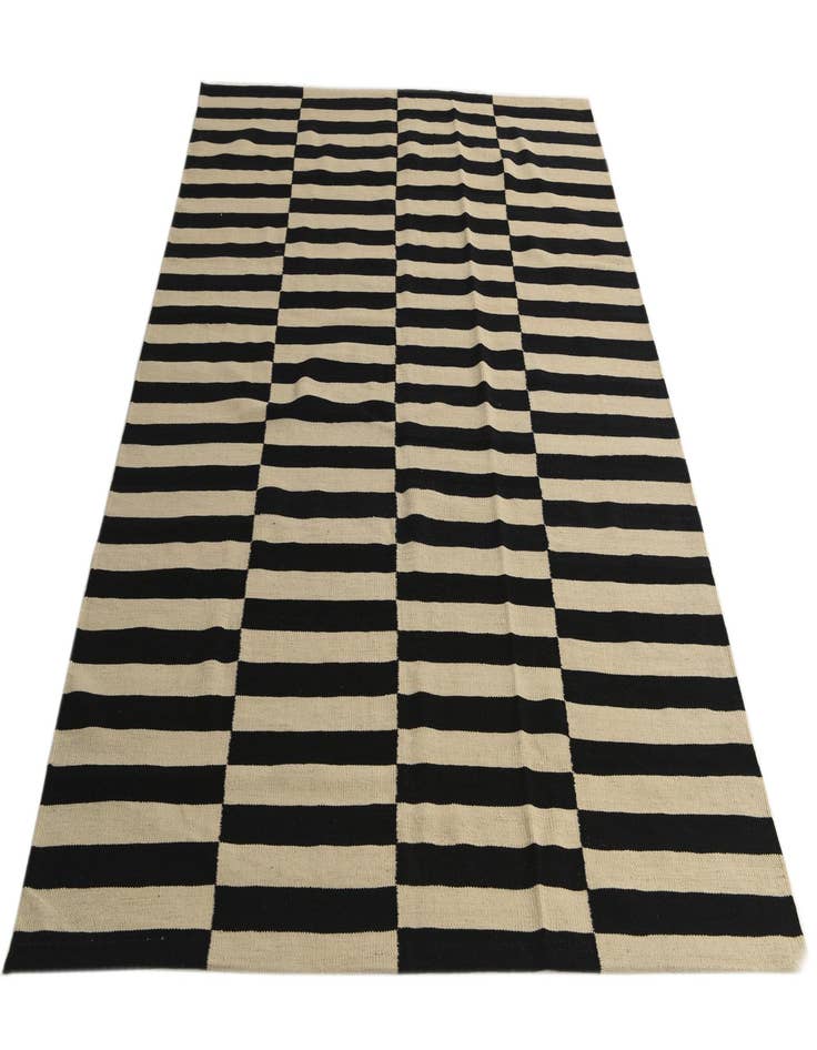 Detail image of 5' 8 x 7' 10  Hand Woven Kilim Modern Wool Rug