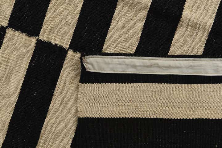 5' 7 x 7' 9 Hand Woven Kilim Modern Wool Rug