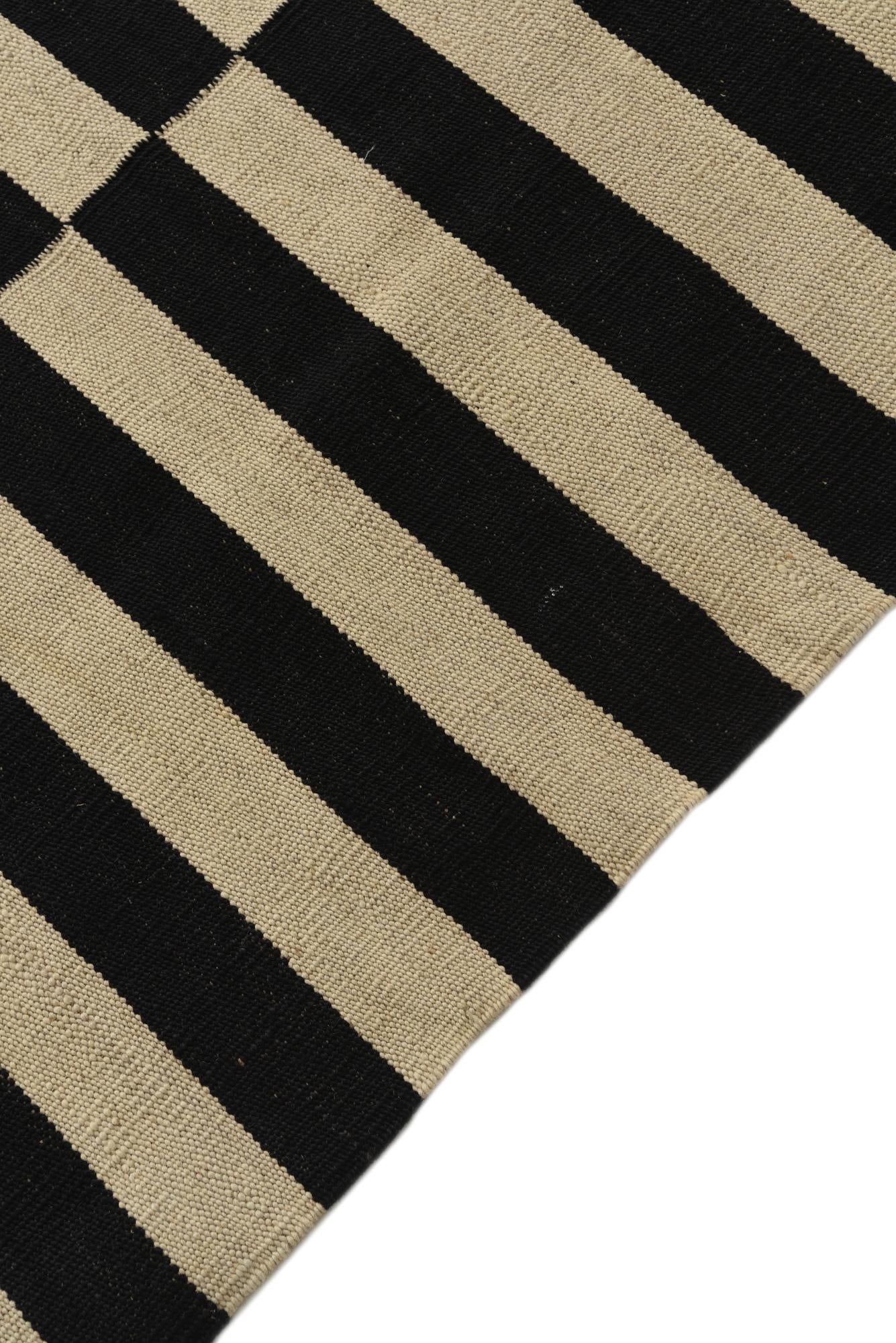 4' 3 x 5' 10 Hand Woven Kilim Modern Wool Rug