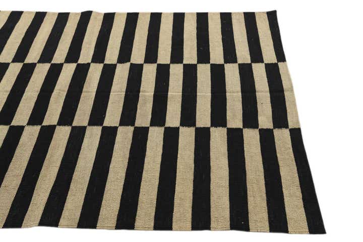 4' 3 x 6' Hand Woven Kilim Modern Wool Rug