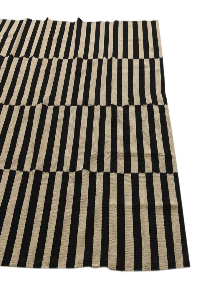 5' 7 x 7' 6 Hand Woven Kilim Modern Wool Rug