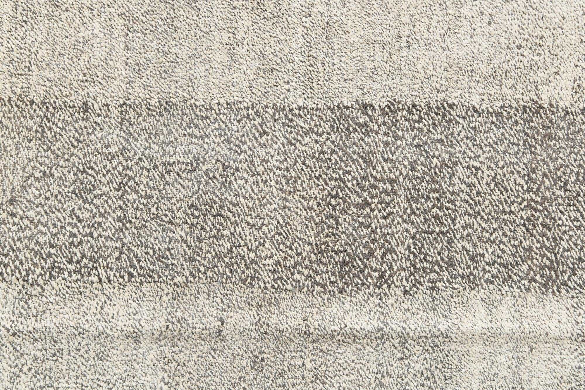 6' 1 x 7' 6 Hand Woven Kilim Modern Wool Rug
