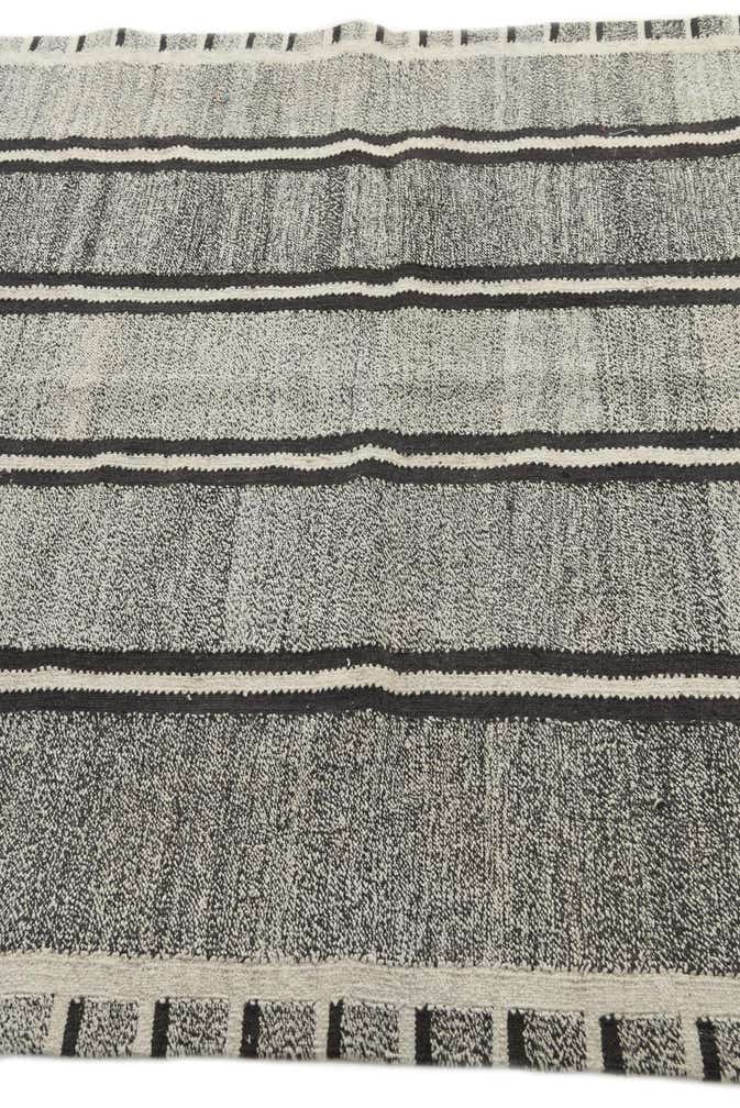 5' 5 x 8' Hand Woven Kilim Modern Wool Rug