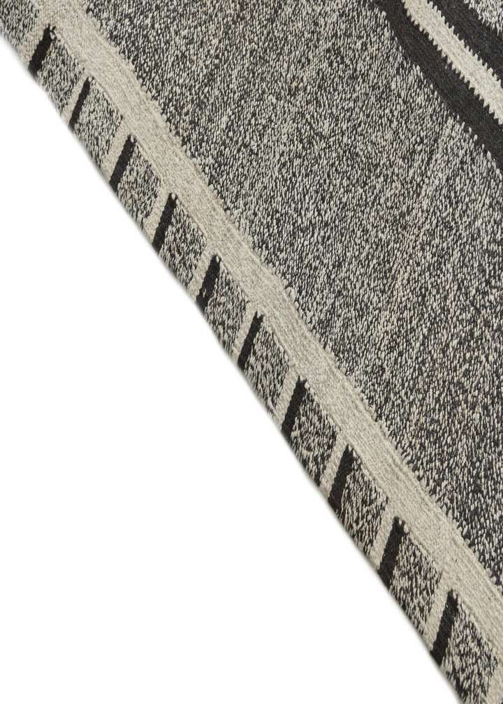 5' 5 x 8' Hand Woven Kilim Modern Wool Rug