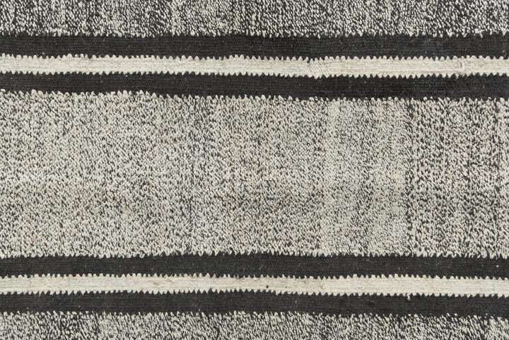 5' 5 x 8' Hand Woven Kilim Modern Wool Rug