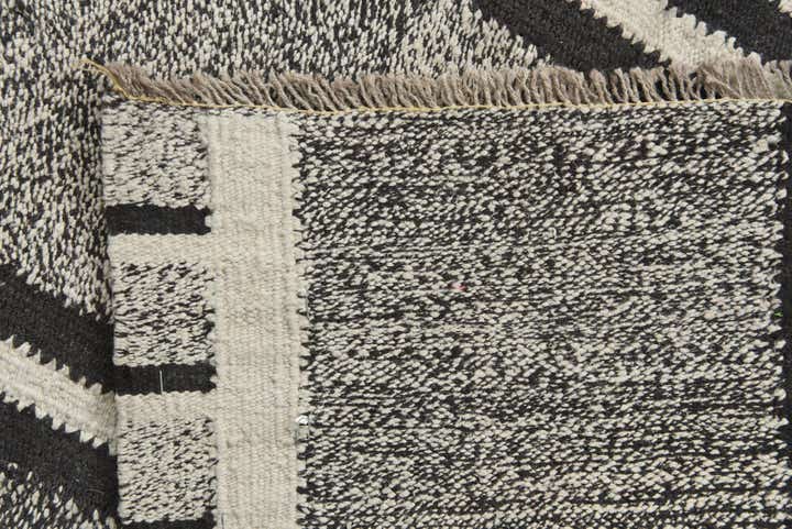 5' 5 x 8' Hand Woven Kilim Modern Wool Rug