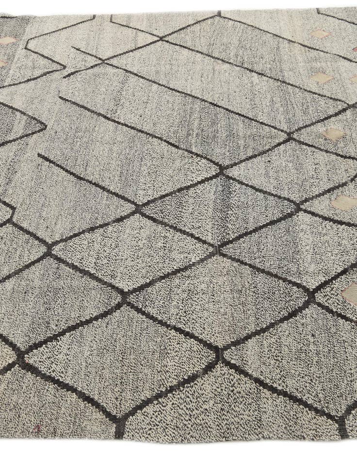 Detail image of 7' x 10' 4  Hand Woven Kilim Modern Wool Rug