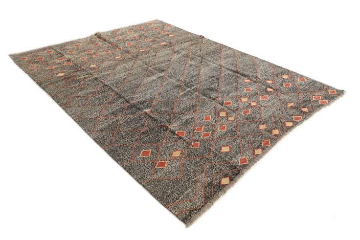 Detail image of 6' 4 x 8' 6 Hand Woven Kilim Modern Wool Rug