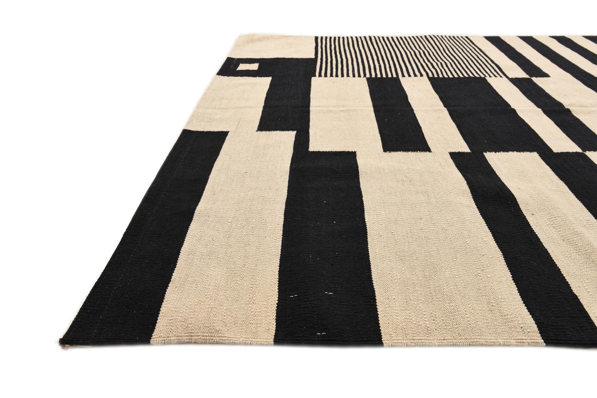 5' 8 x 7' 10 Hand Woven Kilim Modern Wool Rug