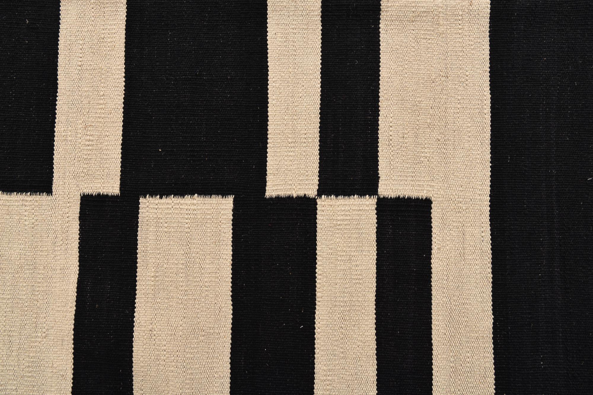 5' 8 x 7' 10 Hand Woven Kilim Modern Wool Rug