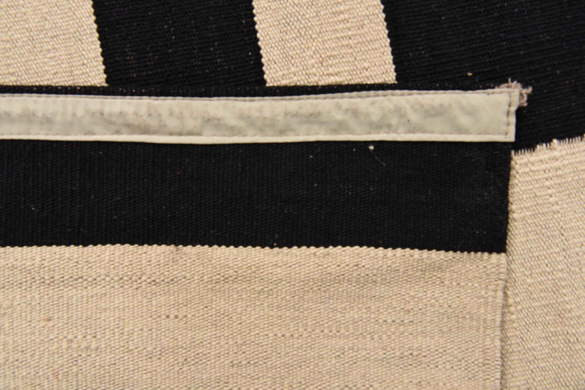 5' 8 x 7' 10 Hand Woven Kilim Modern Wool Rug