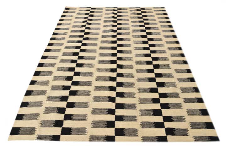 5' 9 x 7' 8 Hand Woven Kilim Modern Wool Rug