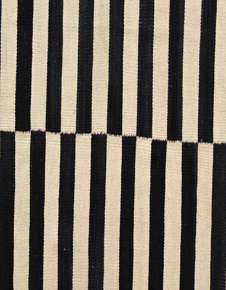 Detail image of 8' 3 x 9' 7  Hand Woven Kilim Modern Wool Rug