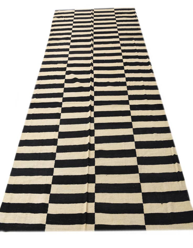 Detail image of 6' 9 x 9' 8  Hand Woven Kilim Modern Wool Rug