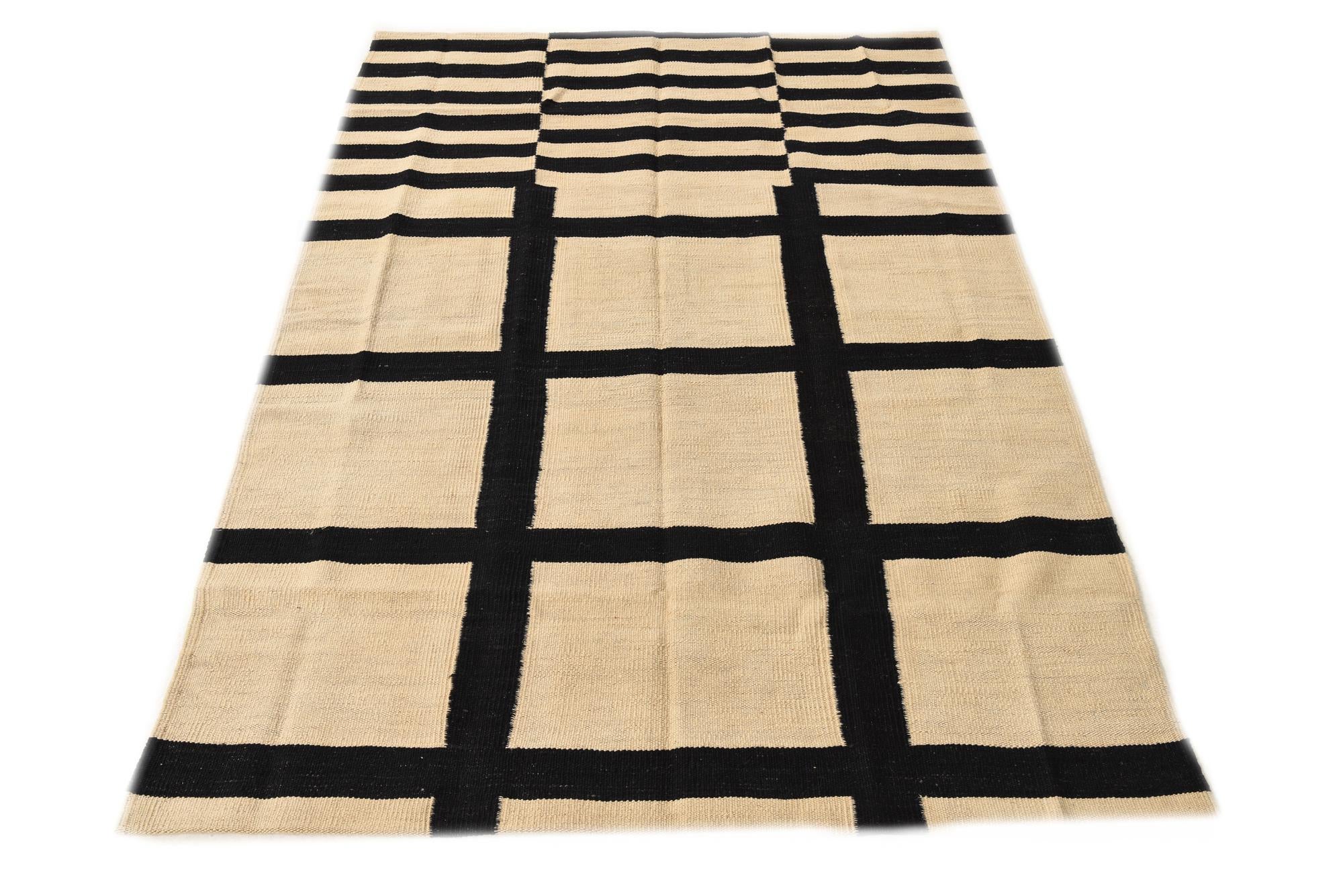 4' 1 x 5' 9 Hand Woven Kilim Modern Wool Rug