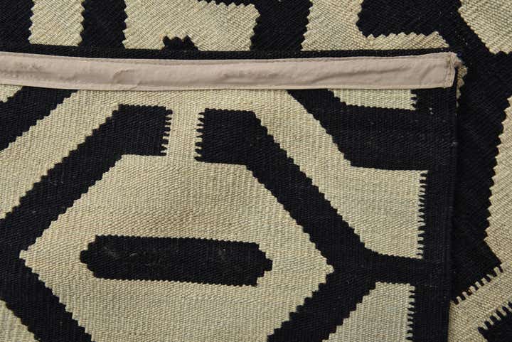 6' 9 x 9' 7 Hand Woven Kilim Modern Wool Rug