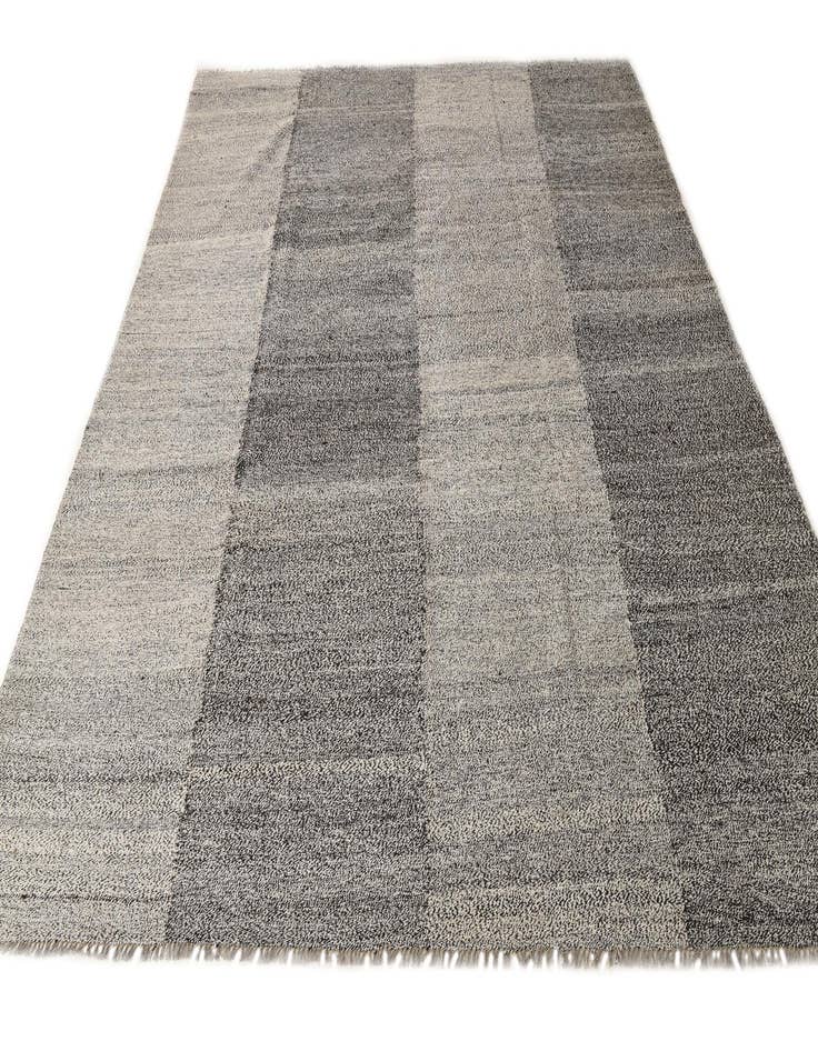 Detail image of 8' 5 x 9' 10 Hand Woven Kilim Modern Wool Rug