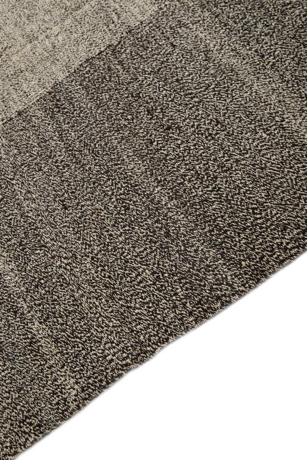 Detail image of 8' 5 x 9' 10 Hand Woven Kilim Modern Wool Rug