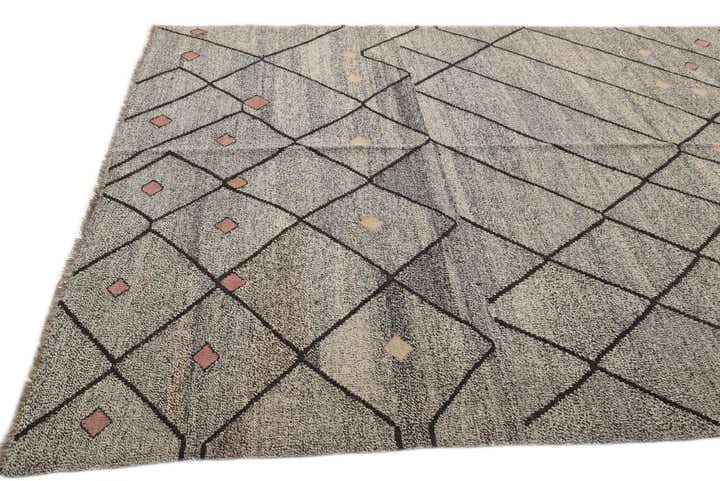 6' 10 x 9' 5 Hand Woven Kilim Modern Wool Rug