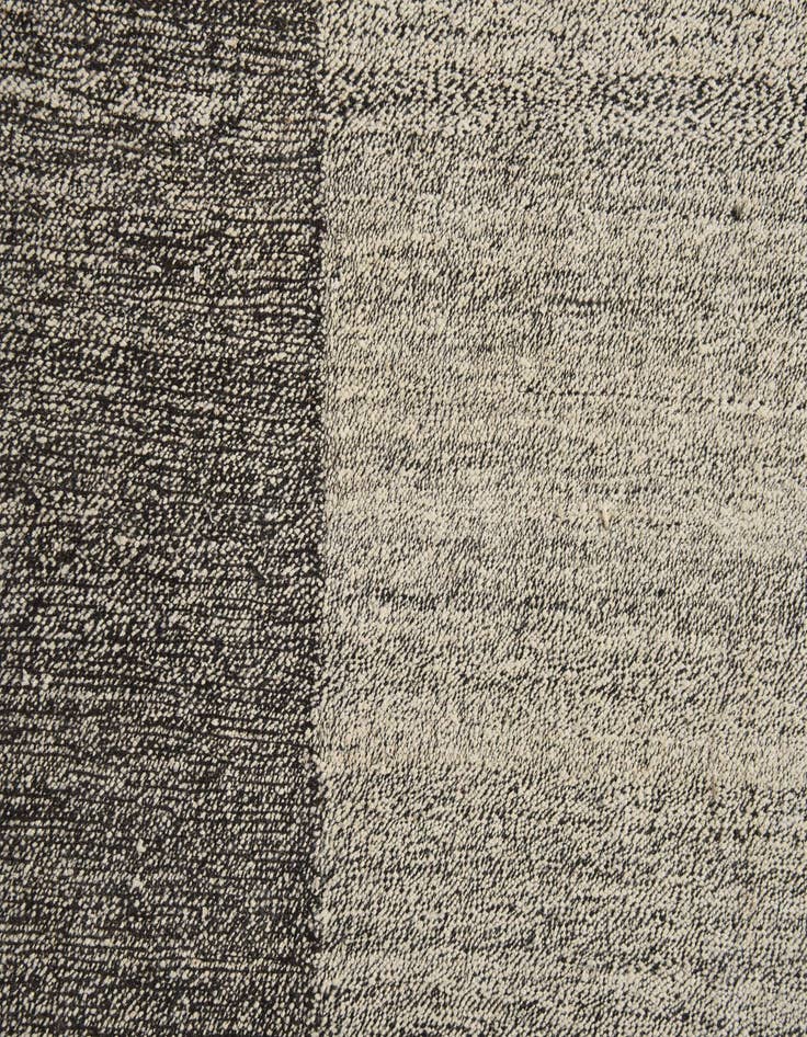 Detail image of 8' 2 x 9' 8  Hand Woven Kilim Modern Wool Rug