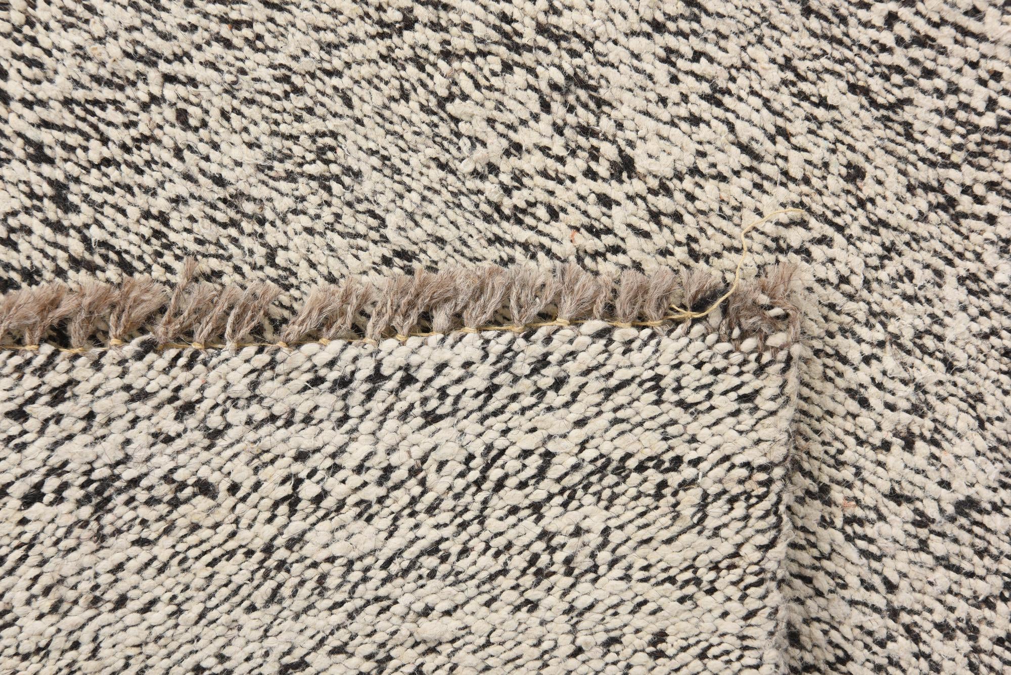 8' 2 x 9' 8 Hand Woven Kilim Modern Wool Rug