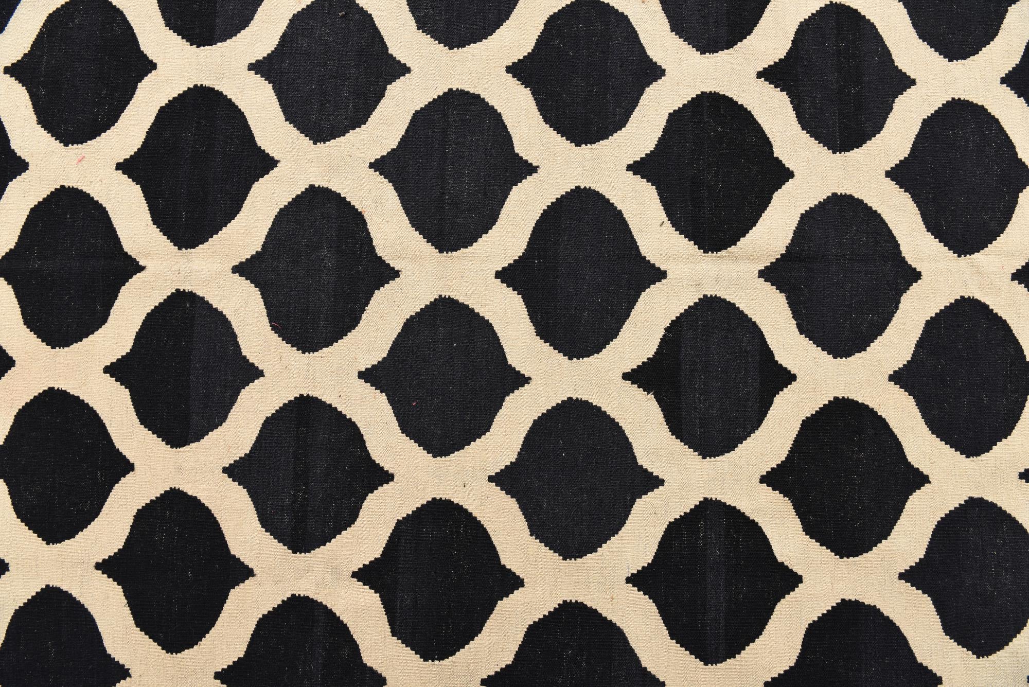 8' 7 x 9' 6 Hand Woven Kilim Modern Wool Rug