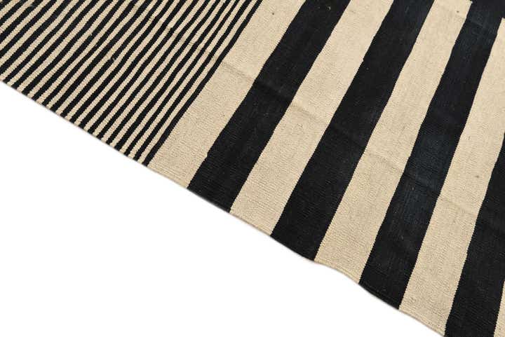 8' 6 x 9' 9 Hand Woven Kilim Modern Wool Rug
