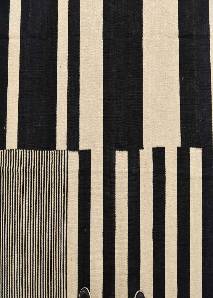 8' 6 x 9' 9 Hand Woven Kilim Modern Wool Rug
