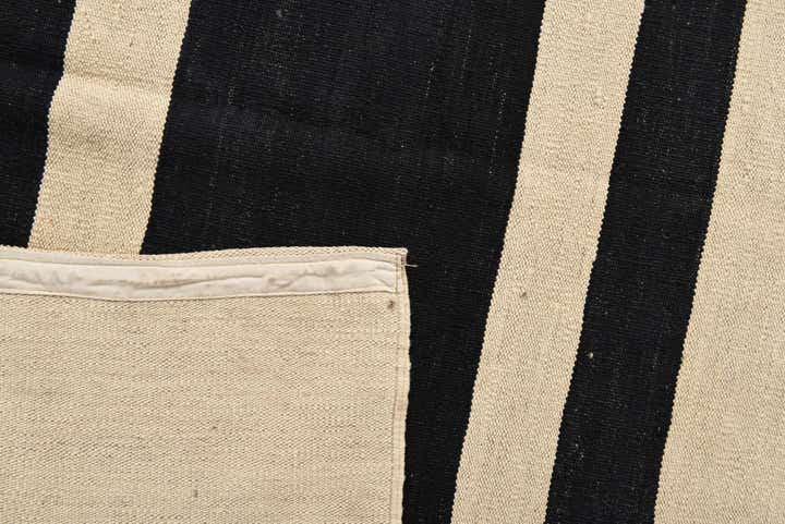 8' 6 x 9' 9 Hand Woven Kilim Modern Wool Rug