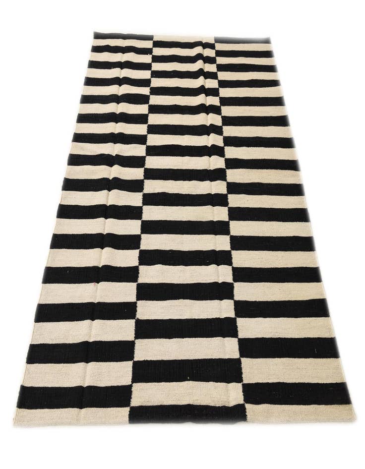 Detail image of 4' 4 x 5' 11  Hand Woven Kilim Modern Wool Rug