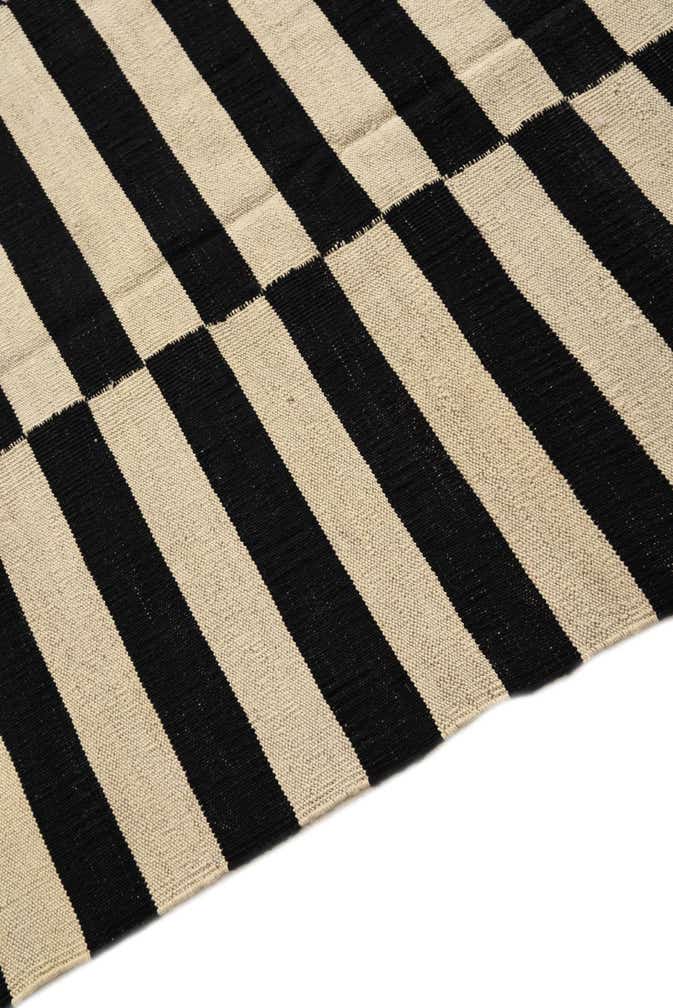 4' 4 x 5' 11 Hand Woven Kilim Modern Wool Rug