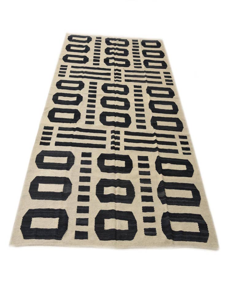 Detail image of 5' 9 x 7' 10  Hand Woven Kilim Modern Wool Rug