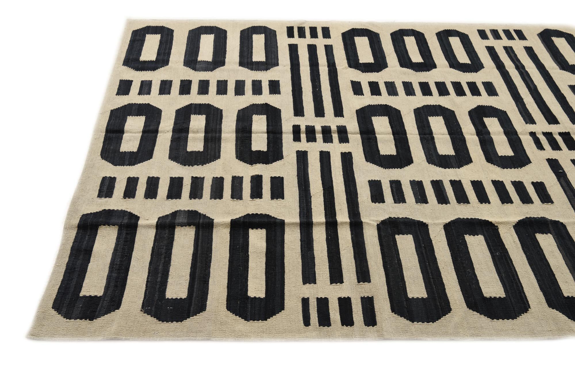 5' 9 x 7' 10 Hand Woven Kilim Modern Wool Rug