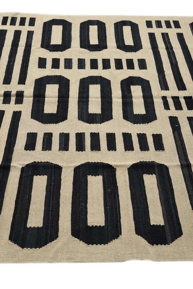 5' 9 x 7' 10 Hand Woven Kilim Modern Wool Rug
